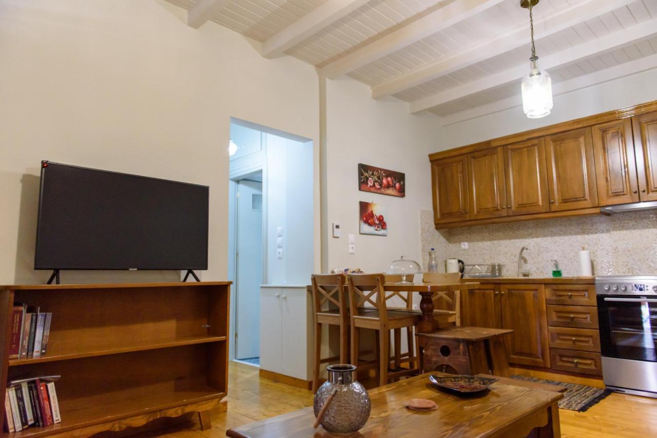 Δημητσανασ Τοποσ Νύμφη Αγνώ Apartment Dimitsana Exterior photo